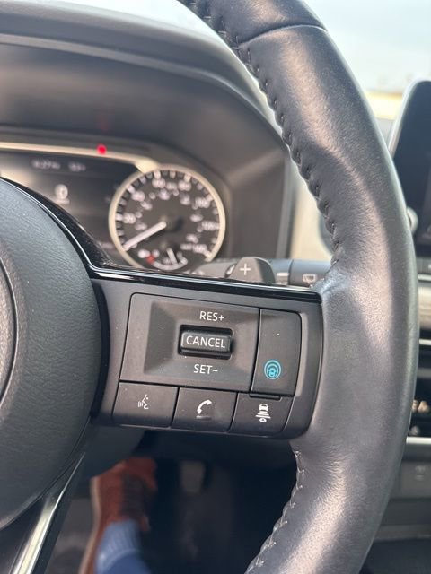 Certified 2023 Nissan Rogue SV w/ SV Premium B Package image 17