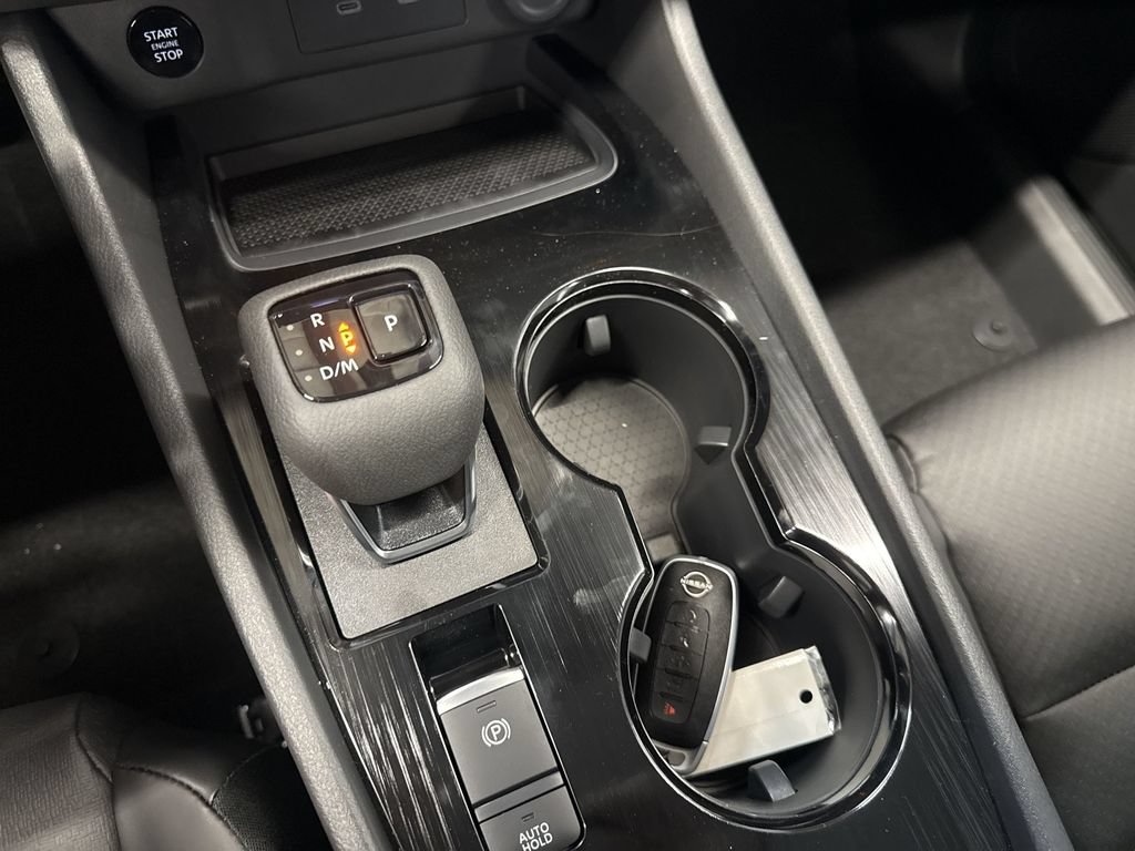 New 2026 Nissan Rogue Dark Armor AWD/4WD image 21