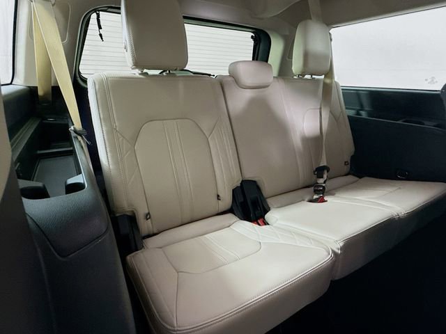 Used 2023 Ford Expedition Max Platinum image 28