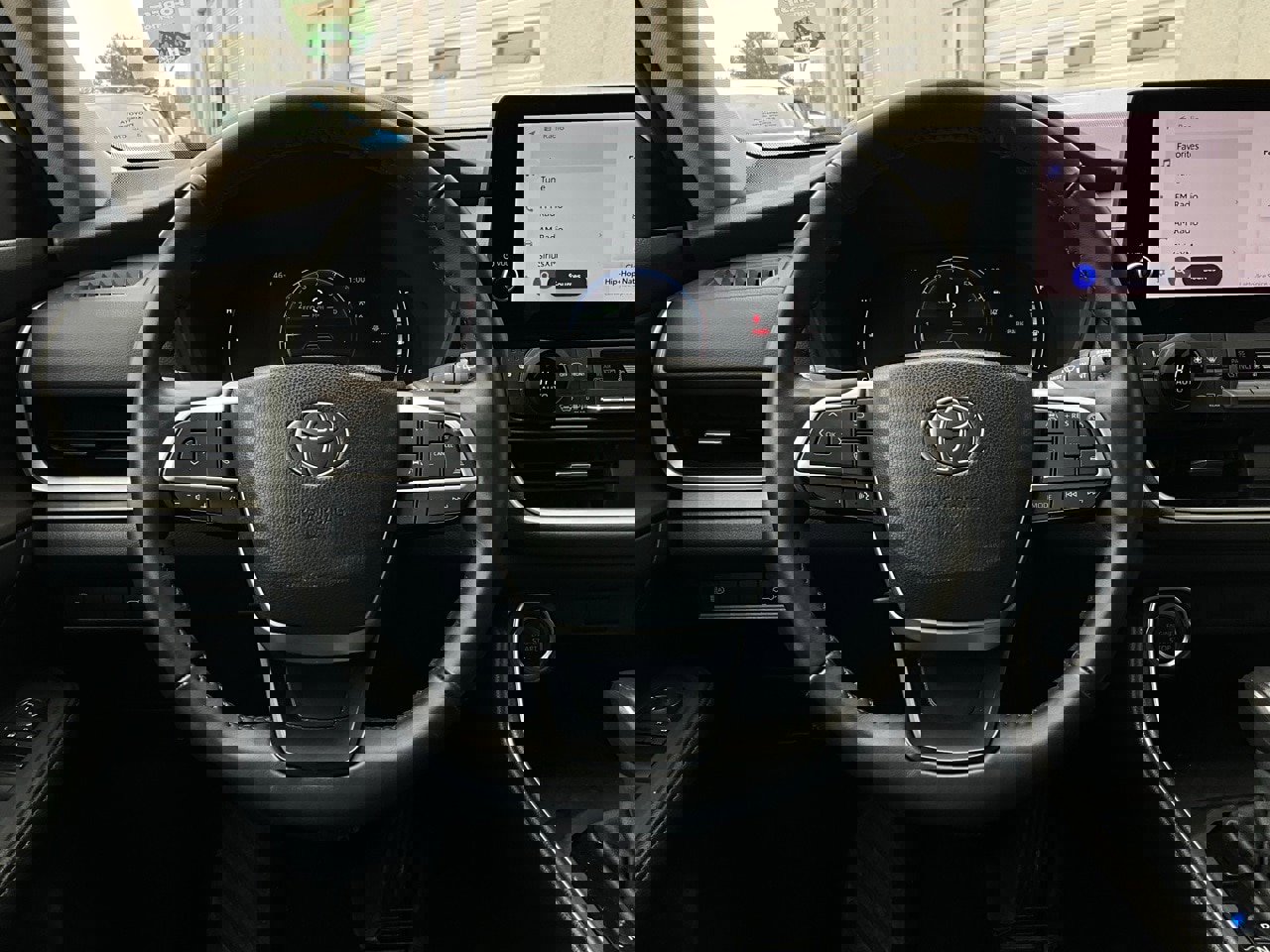 Used 2025 Toyota Grand Highlander FWD image 33