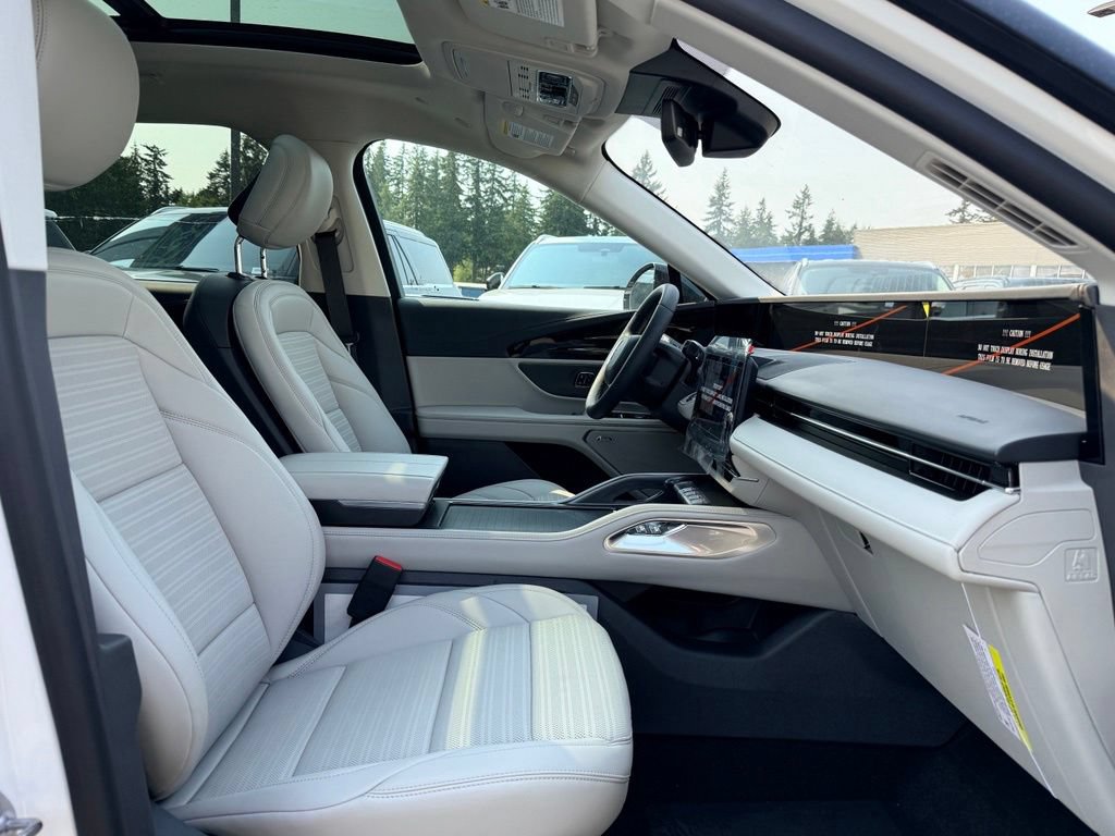 New 2026 Lincoln Nautilus Reserve AWD/4WD image 9