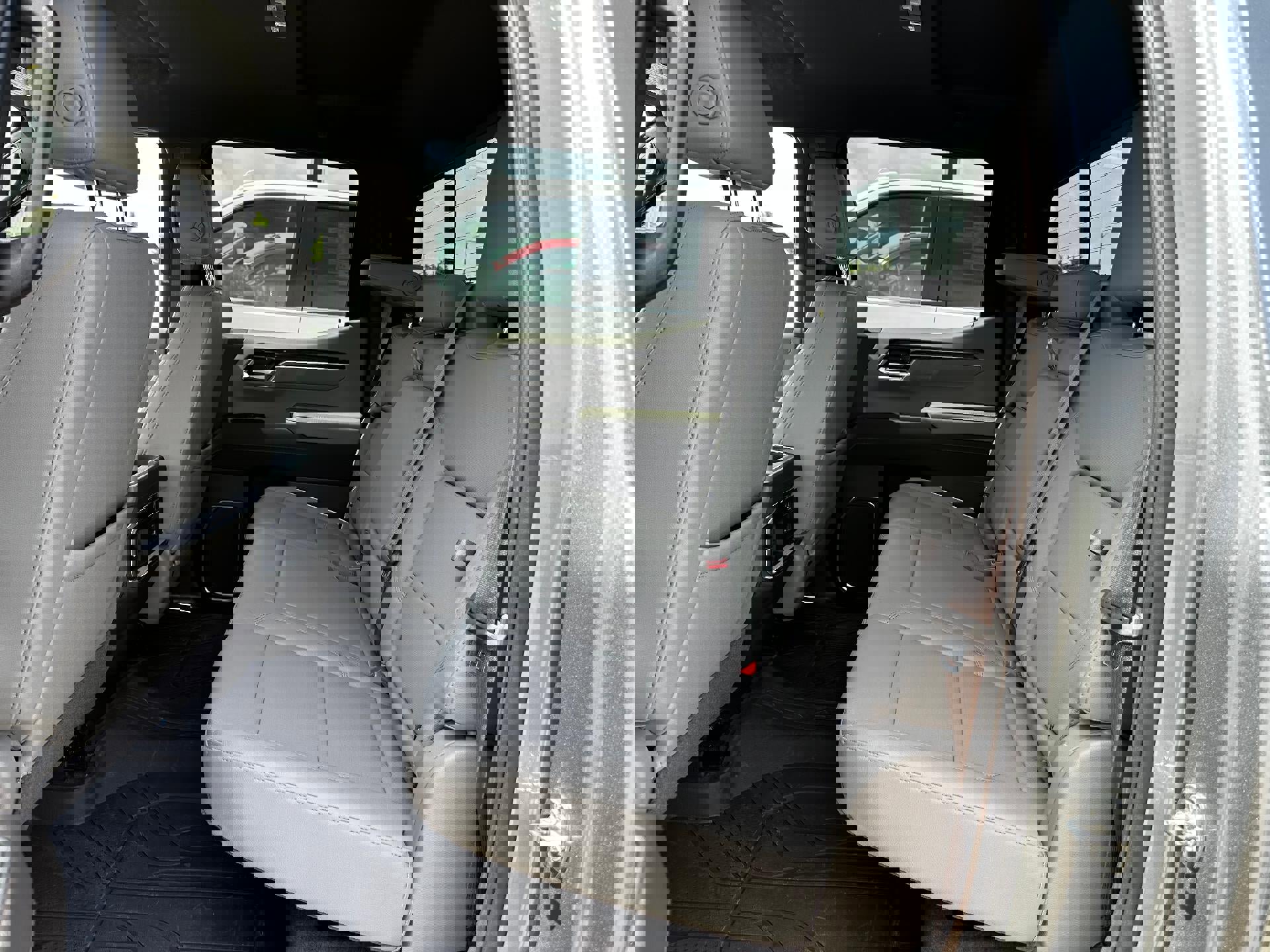 Used 2023 Chevrolet Silverado 1500 LTZ w/ LTZ Convenience Package II image 7