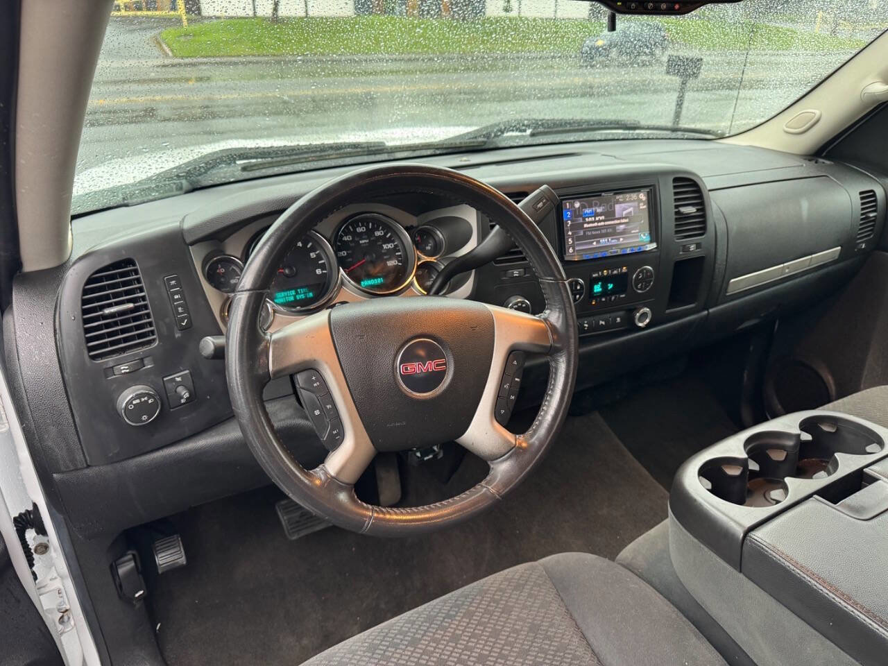 Used 2007 GMC Sierra 1500 SLE w/ SLE1 Preferred Package AWD/4WD image 8