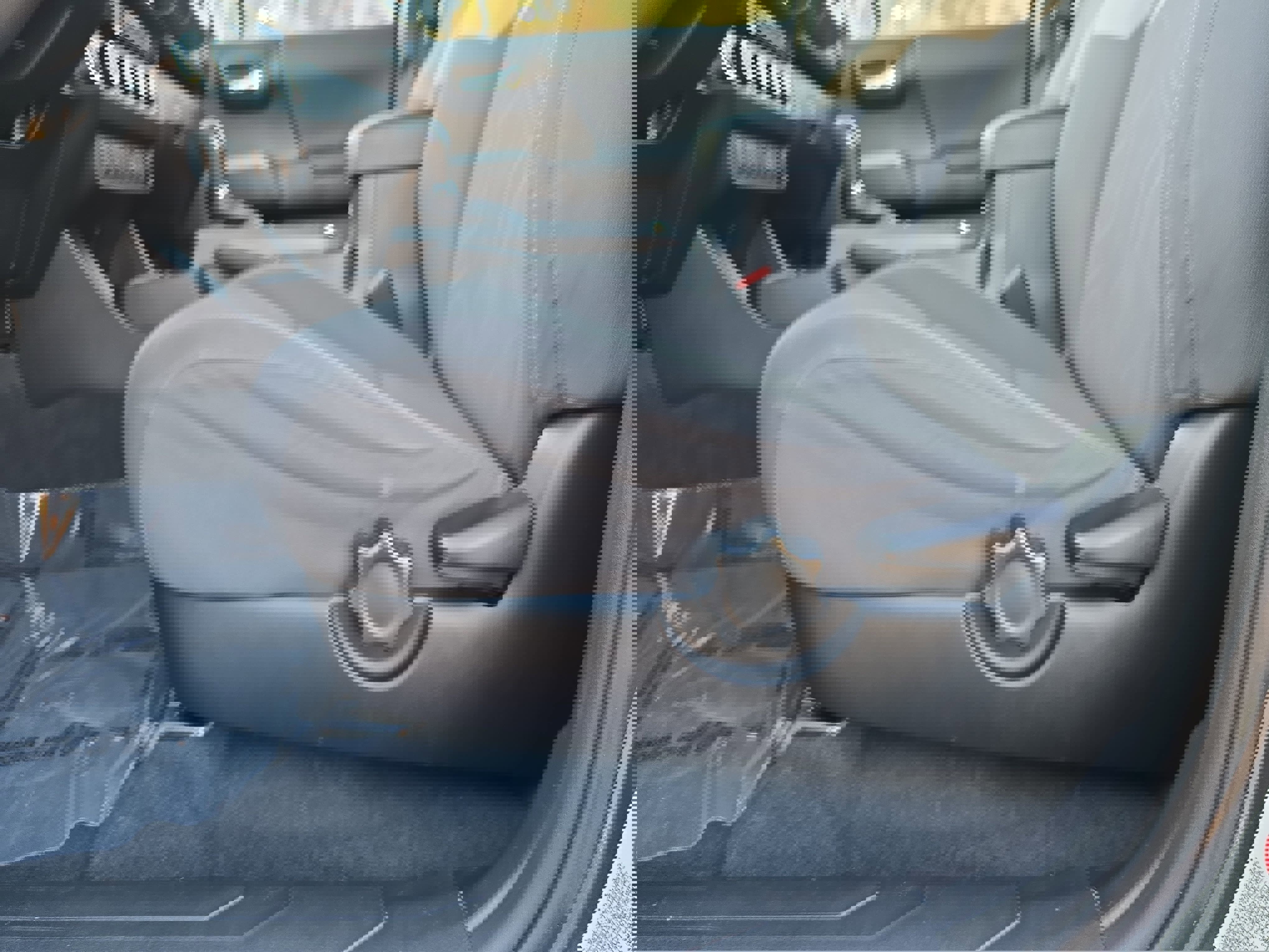 Used 2017 Toyota Tacoma TRD Sport image 30