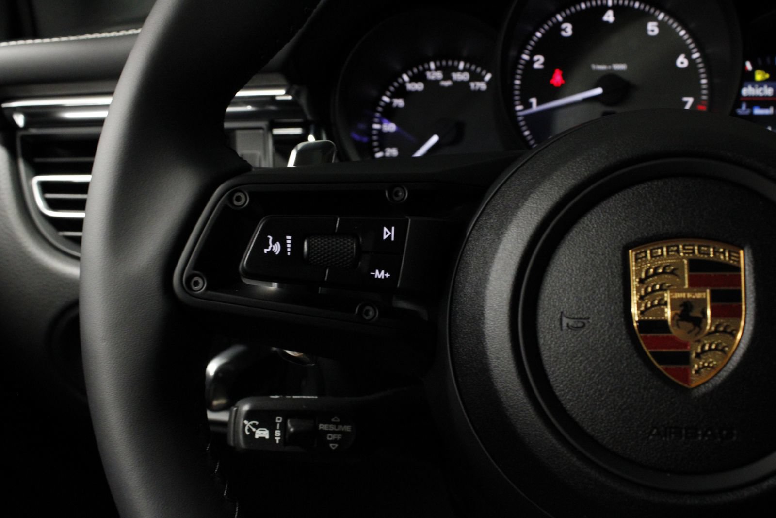 New 2026 Porsche Macan S AWD/4WD image 25