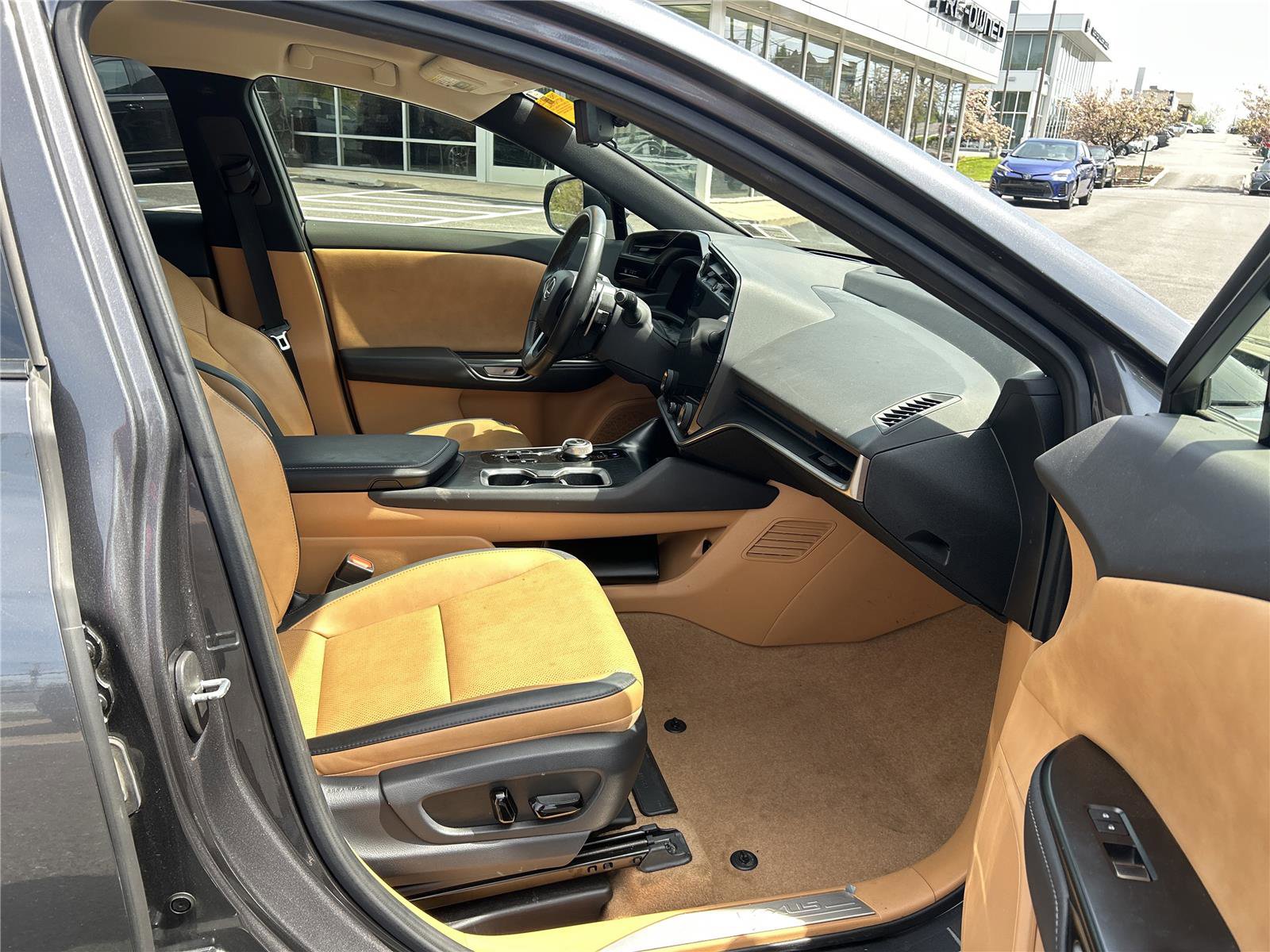 Used 2023 Lexus RZ 450e Premium w/ Technology Package image 15