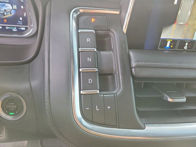 Used 2022 Chevrolet Tahoe Z71 w/ Luxury Package image 26