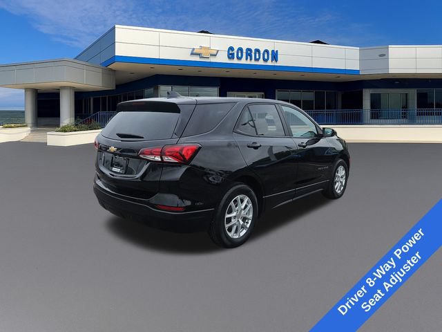Used 2024 Chevrolet Equinox LS w/ LS Convenience Package FWD image 6