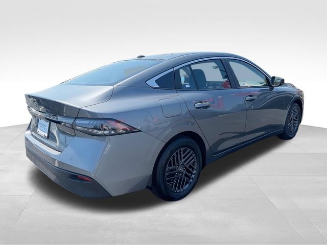 New 2026 Nissan Sentra SV w/ SV Convenience Package FWD image 8