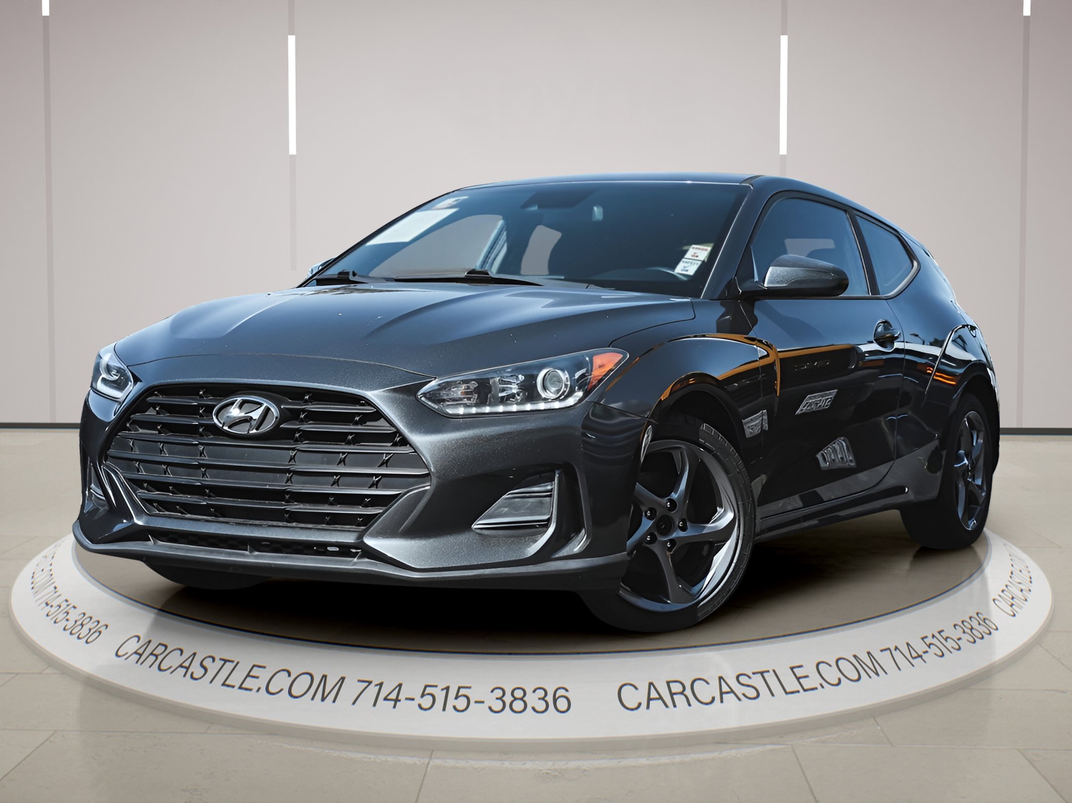 Used 2019 Hyundai Veloster 2.0 FWD image 1