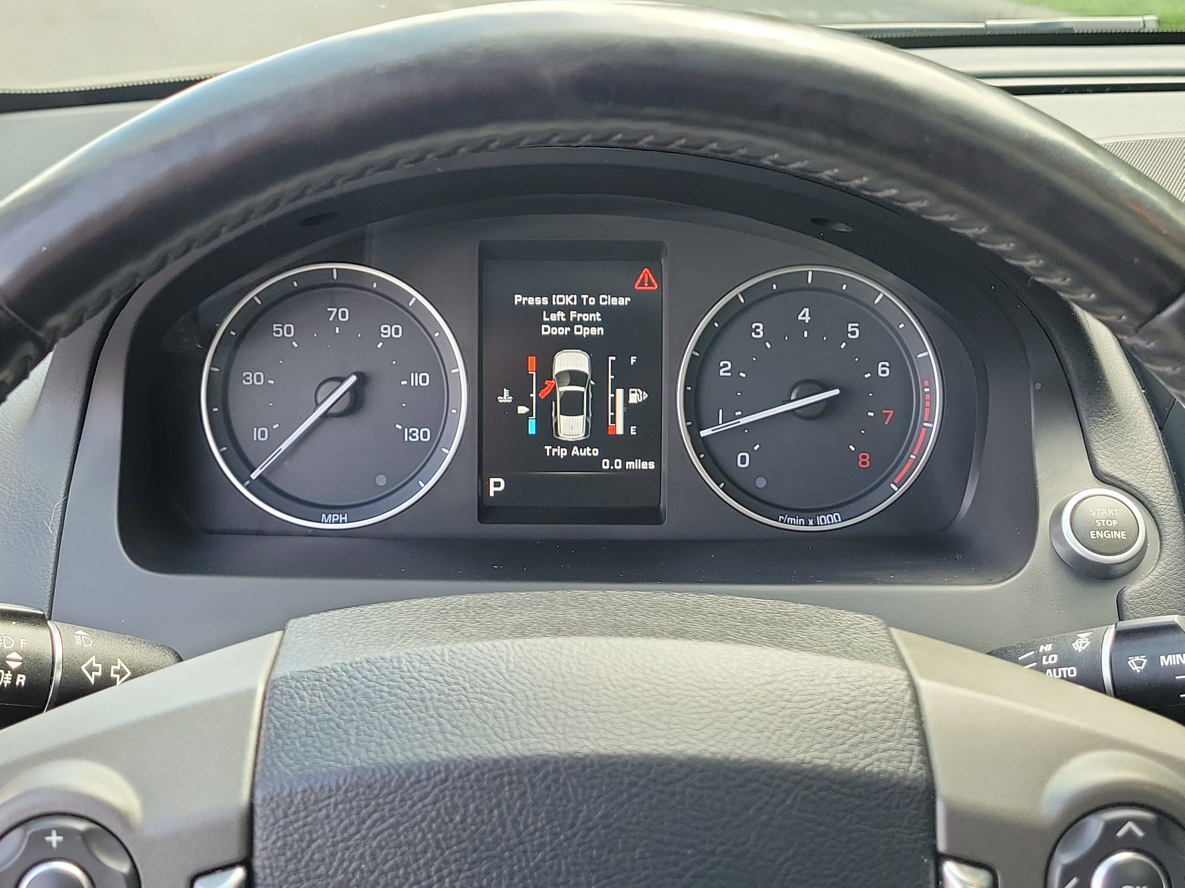 Used 2014 Land Rover LR2 AWD/4WD image 25