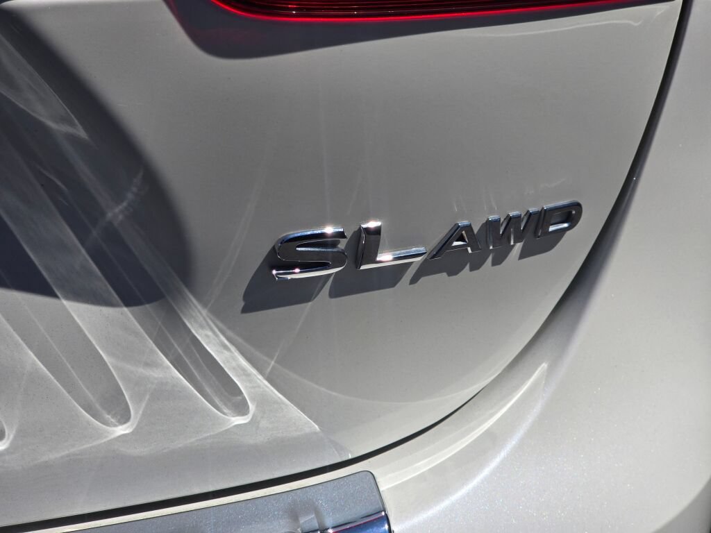 Used 2022 Nissan Rogue Sport SL AWD/4WD image 14