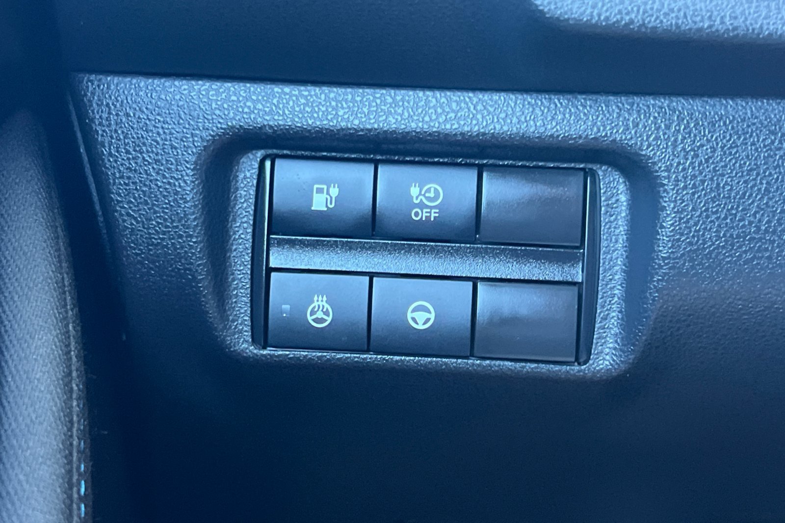 Certified 2024 Nissan Leaf SV Plus FWD image 32