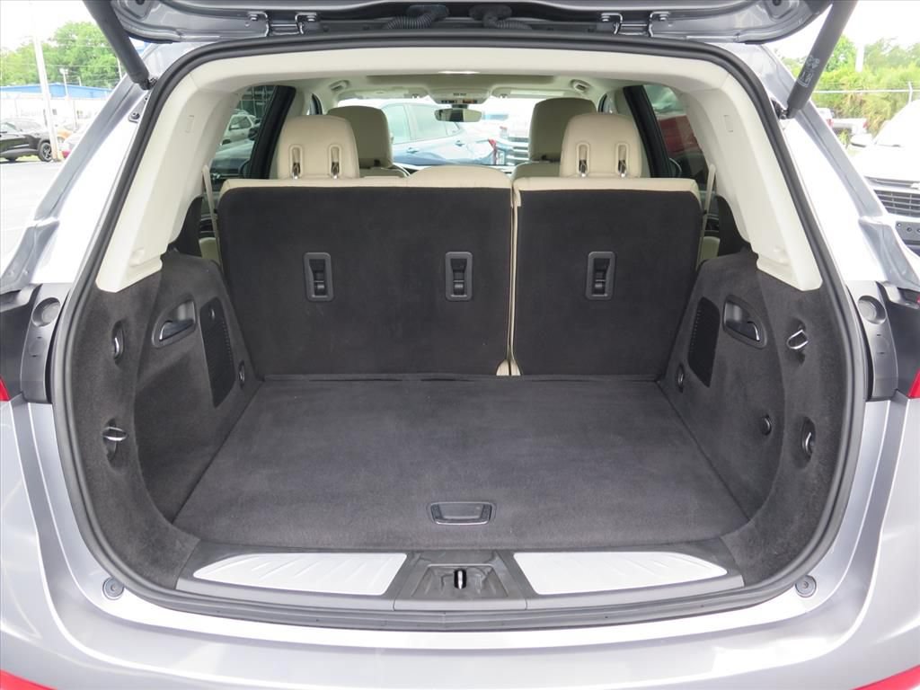 Used 2020 Buick Envision Essence w/ Experience Buick Package AWD/4WD image 17