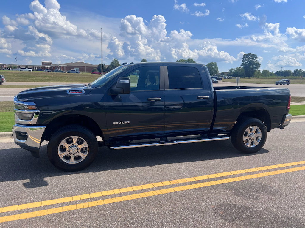 Certified 2026 RAM 2500 Big Horn AWD/4WD image 11