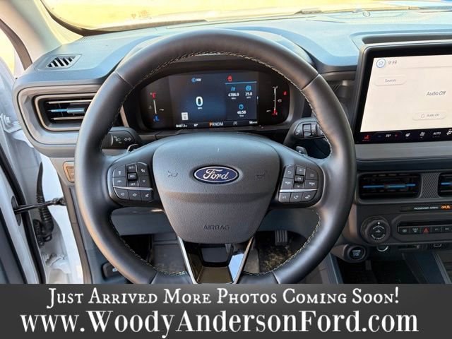 Used 2025 Ford Maverick Lobo AWD/4WD image 13
