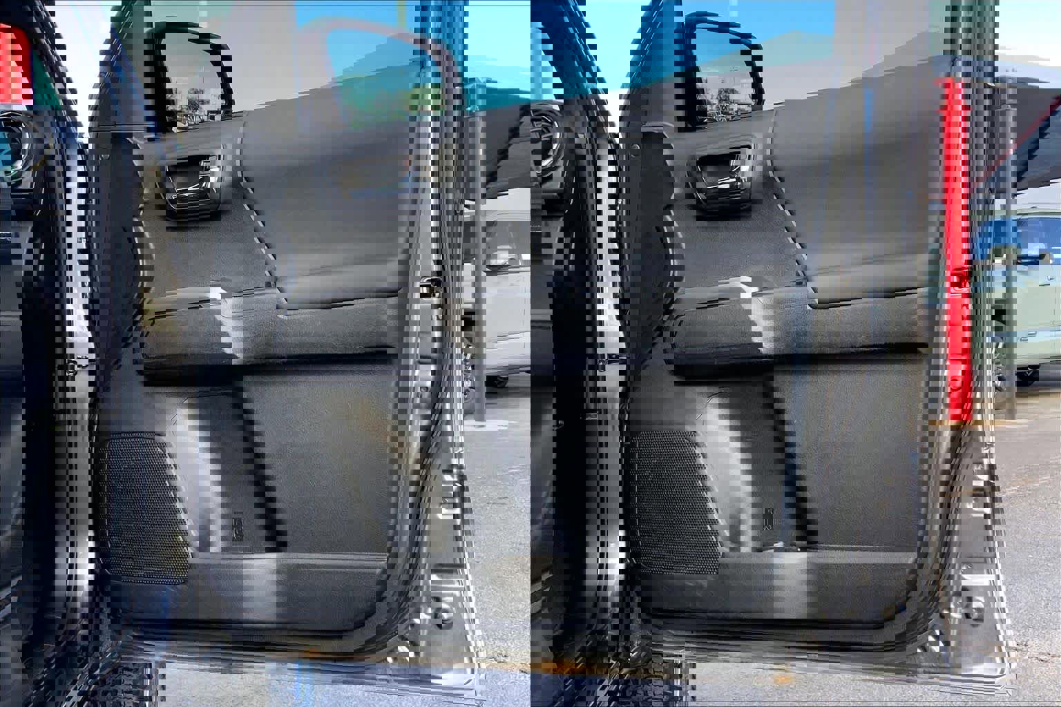 Used 2023 Toyota Tacoma TRD Off-Road image 23