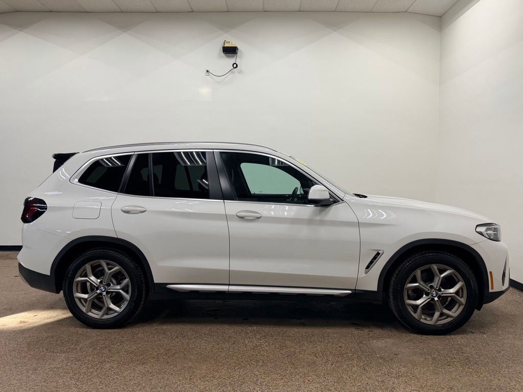 Used 2022 BMW X3 xDrive30i w/ Premium Package image 8