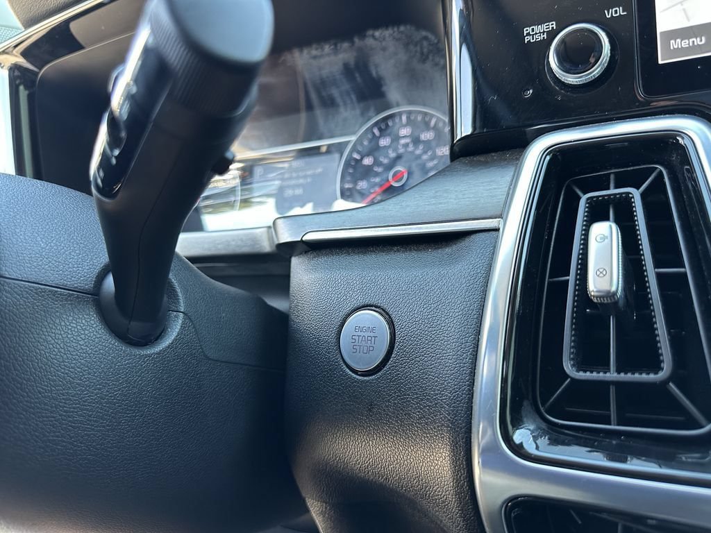 Certified 2022 Kia Sorento SX FWD image 34
