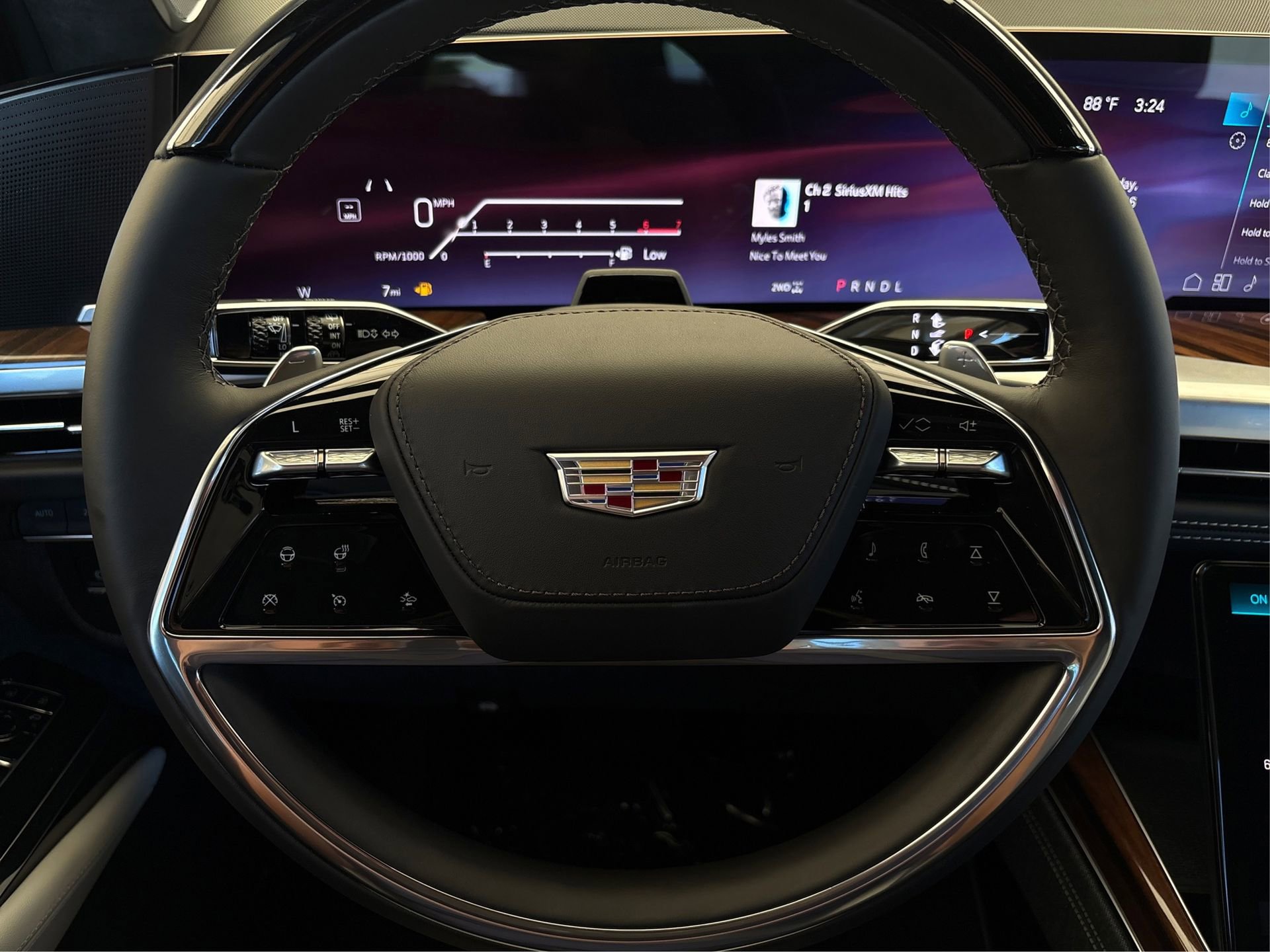 New 2026 Cadillac Escalade ESV Platinum Sport w/ LPO, ONYX Package image 19