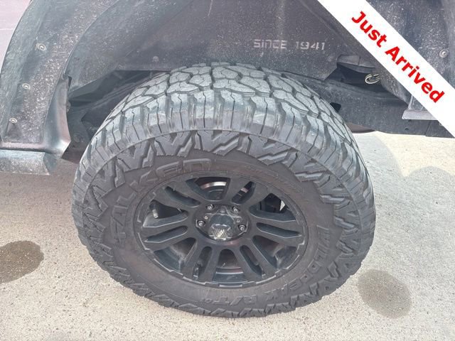 Used 2015 Jeep Wrangler Unlimited Sahara w/ Connectivity Group AWD/4WD image 18