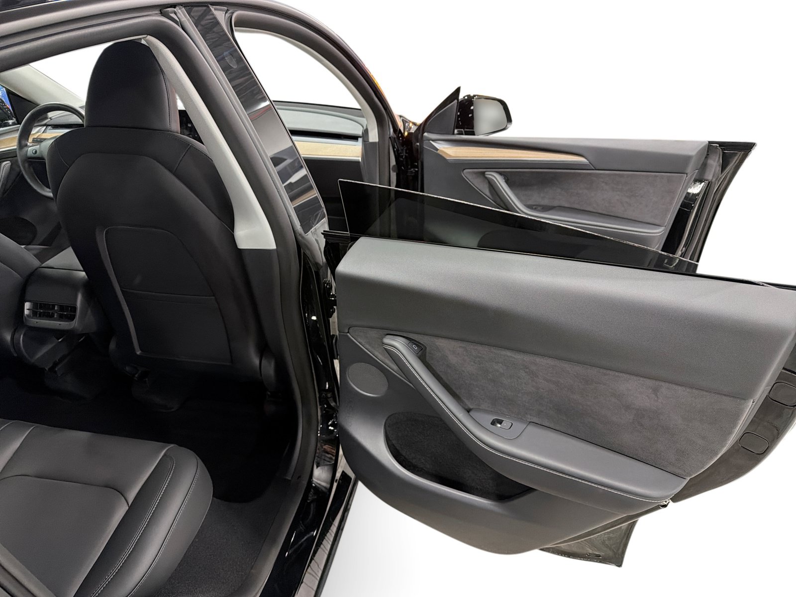 Certified 2022 Tesla Model Y Long Range AWD/4WD image 12