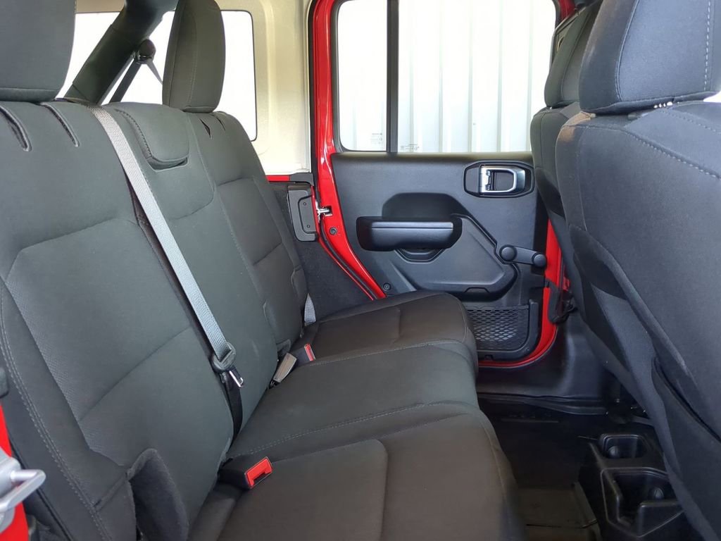 Used 2021 Jeep Wrangler Unlimited Sport image 7