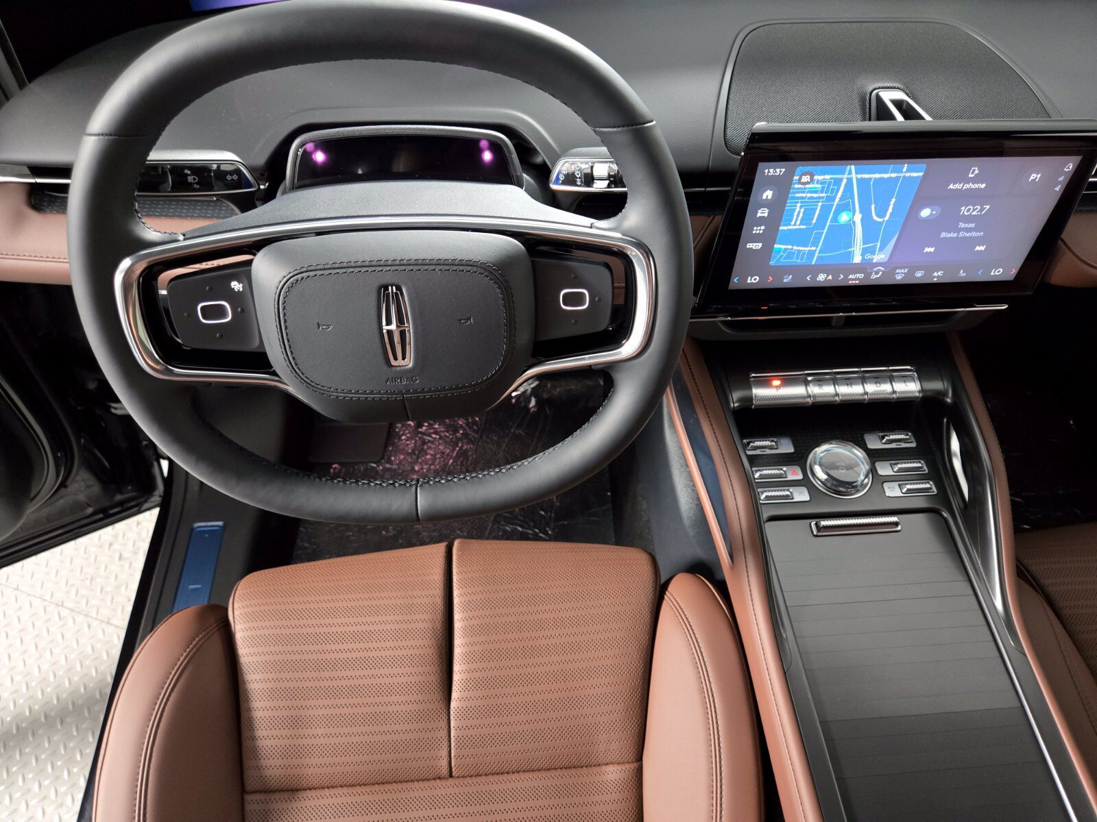New 2026 Lincoln Nautilus Reserve AWD/4WD image 16