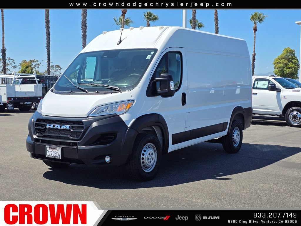 Used 2024 RAM ProMaster 1500 w/ Safety Group FWD image 3