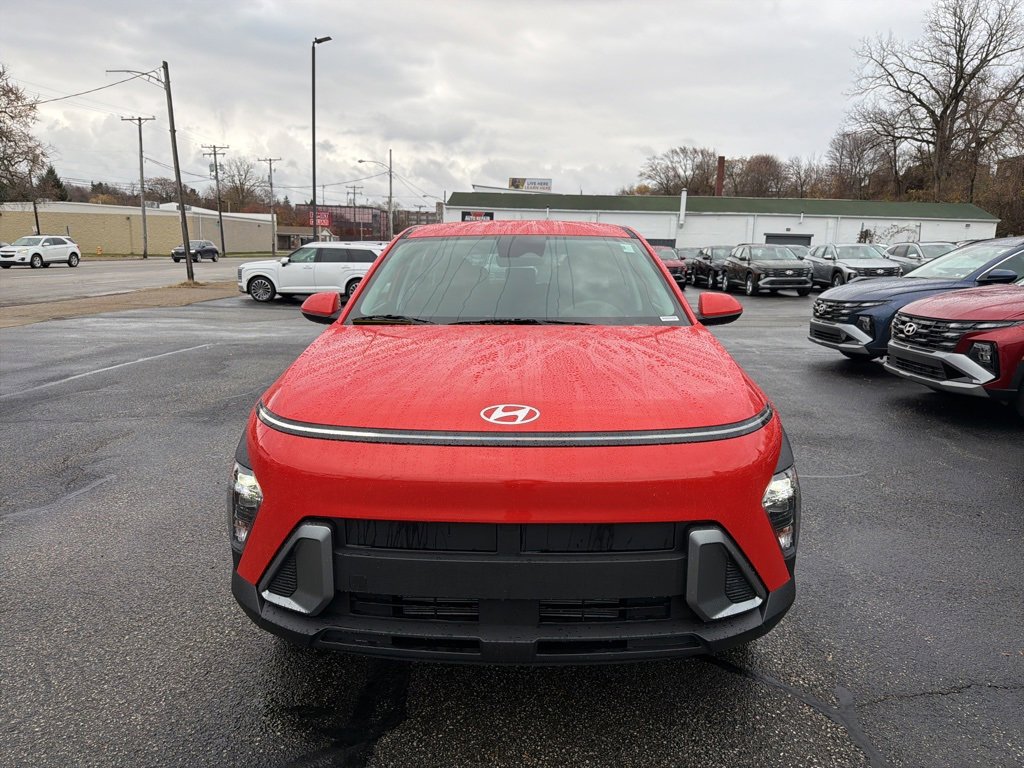 New 2026 Hyundai Kona SE image 2