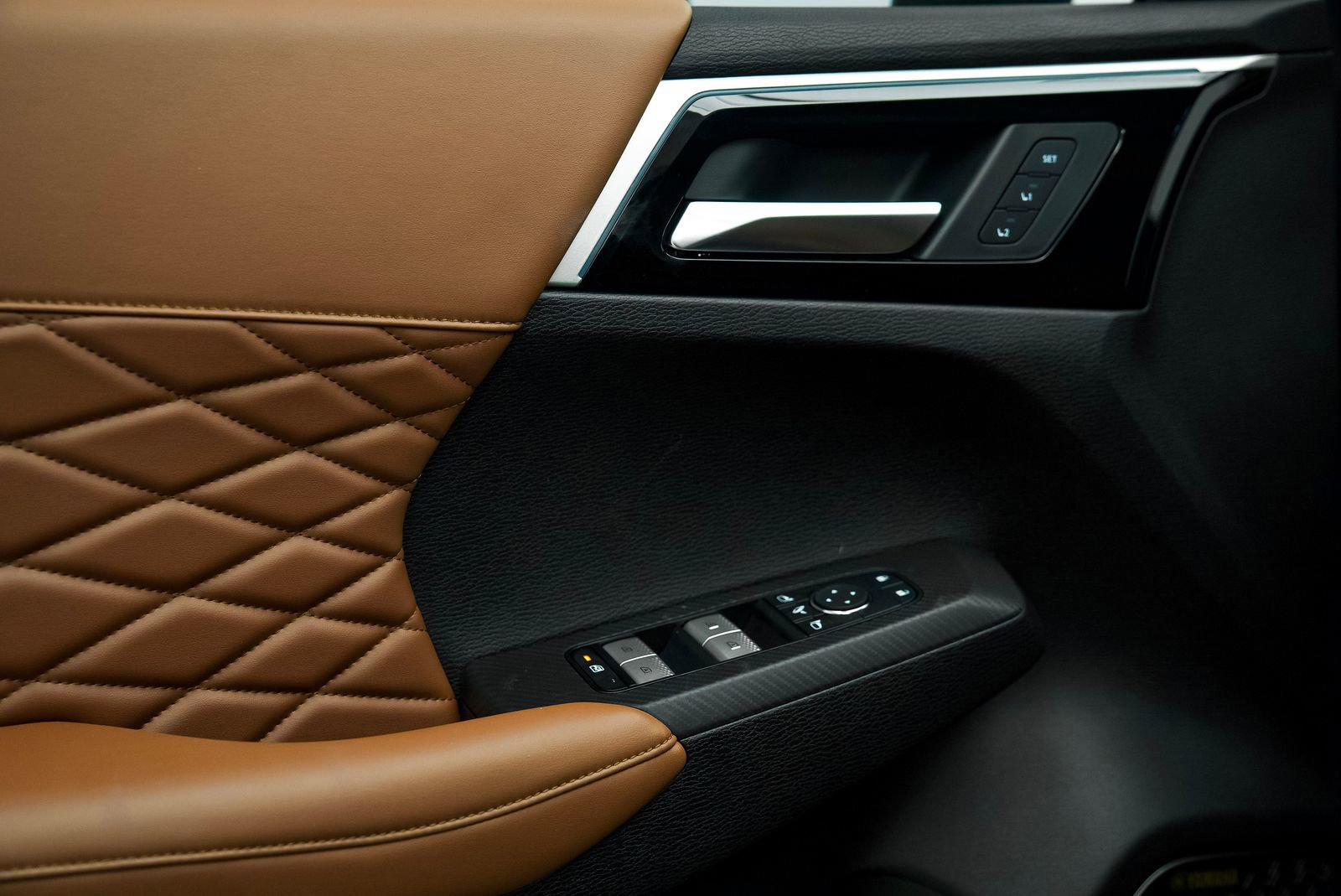 New 2026 Mitsubishi Outlander SEL image 24