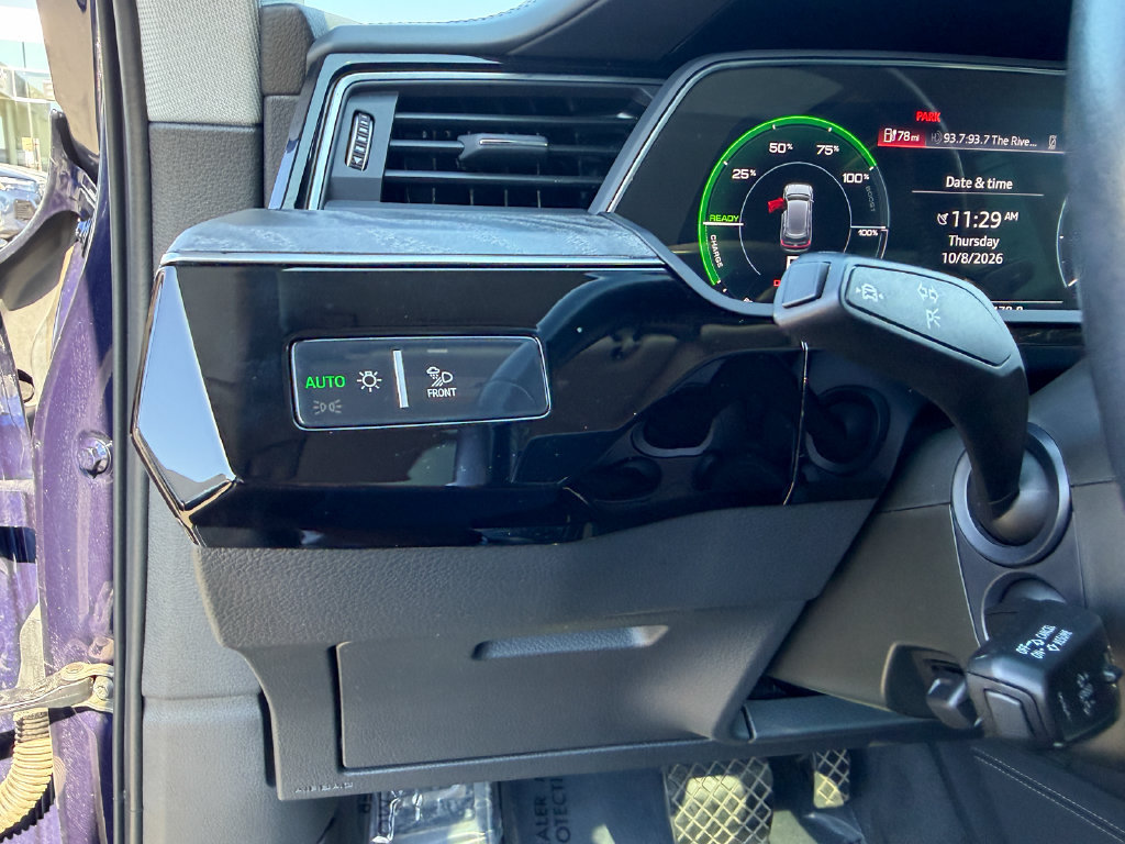 Used 2021 Audi e-tron Prestige AWD/4WD image 19