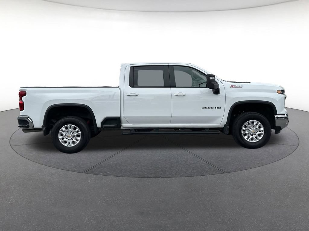 Used 2025 Chevrolet Silverado 2500 LT w/ All Star Edition AWD/4WD image 7