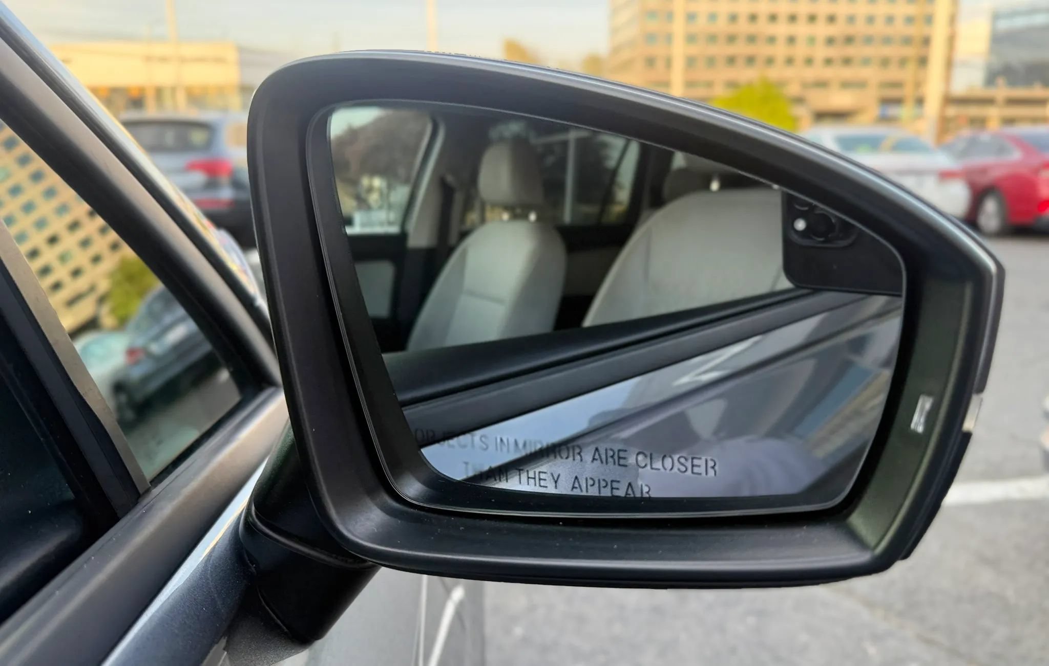 Used 2020 Volkswagen Tiguan S FWD image 40