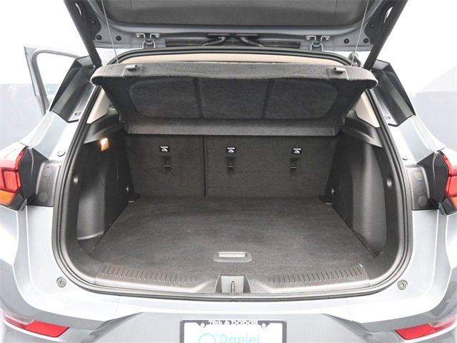 Used 2023 Buick Encore GX Select w/ Sport Touring Package image 35