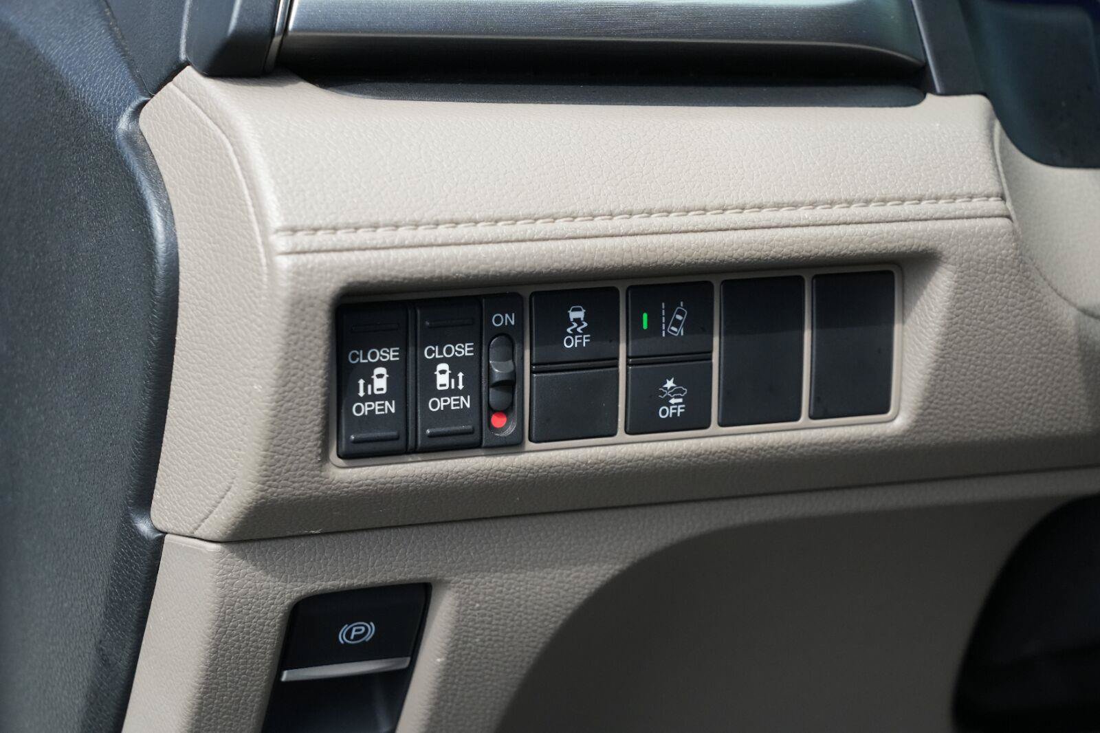 Used 2019 Honda Odyssey EX image 14