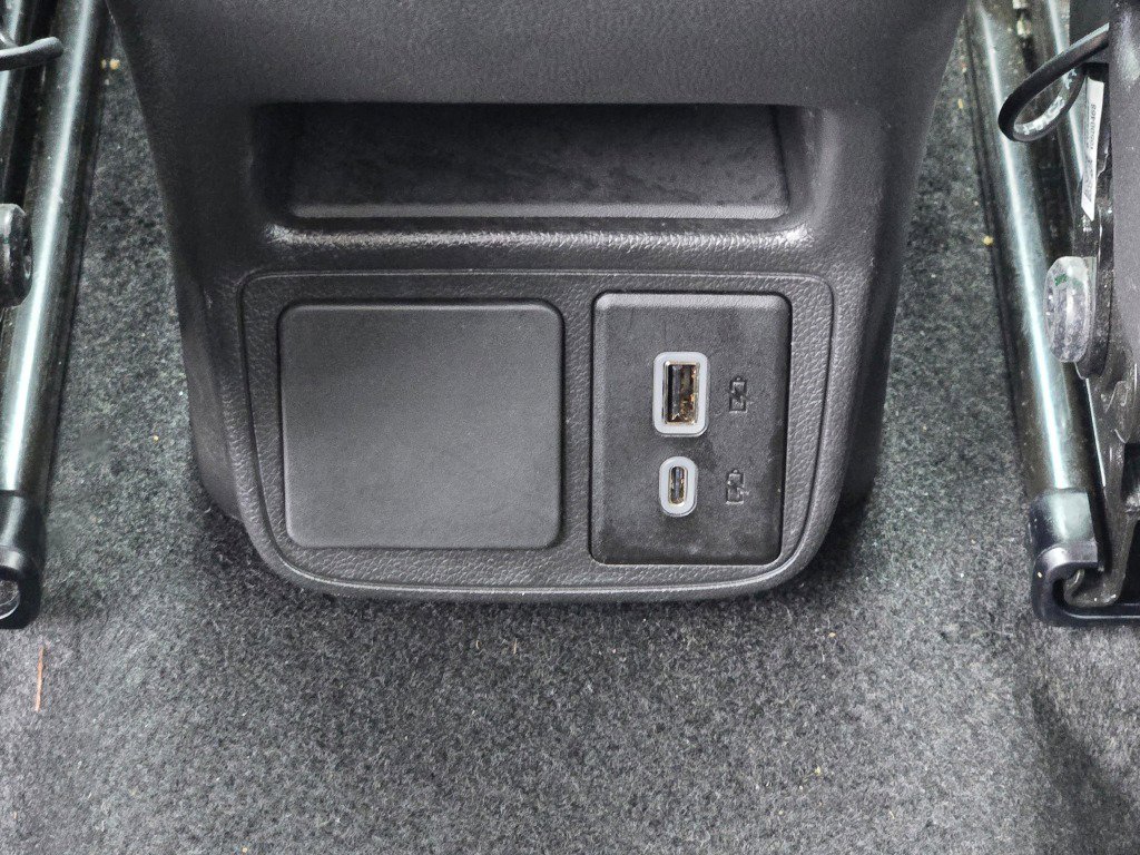 Certified 2025 Buick Encore GX Preferred image 18