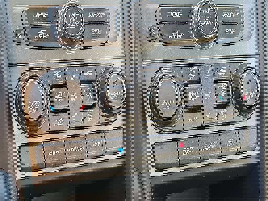 Used 2015 Honda Pilot LX image 12