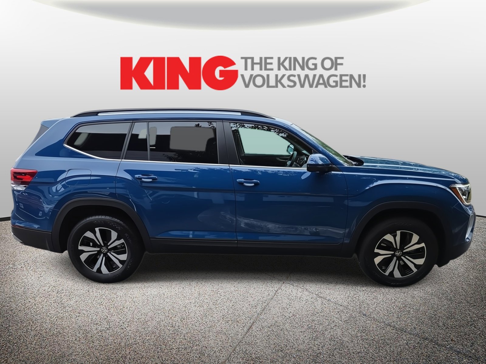 New 2026 Volkswagen Atlas SE image 8