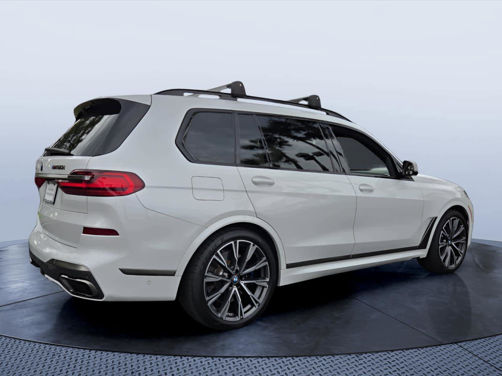 Used 2021 BMW X7 M50i AWD/4WD image 5