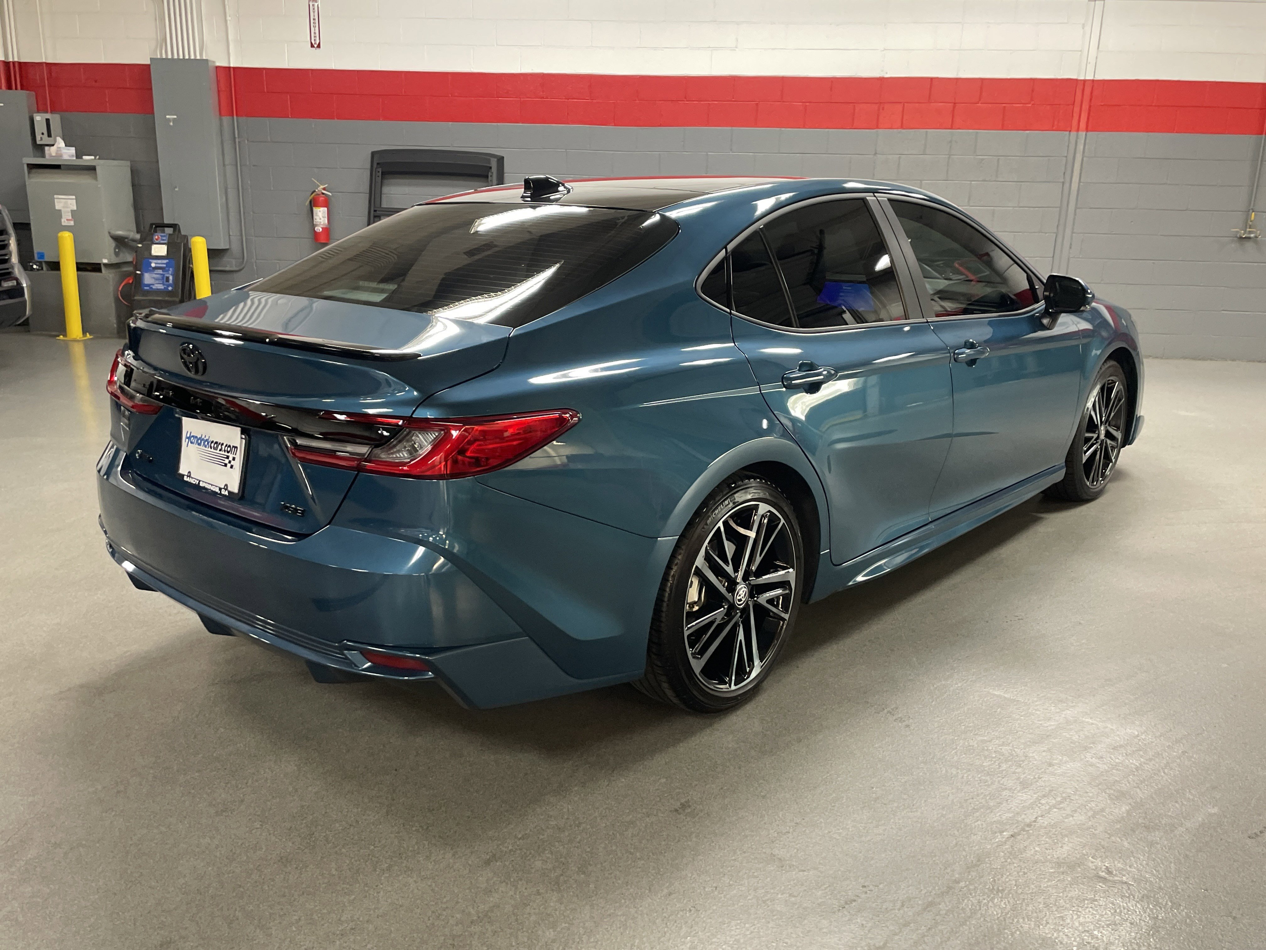 Used 2025 Toyota Camry XSE image 10