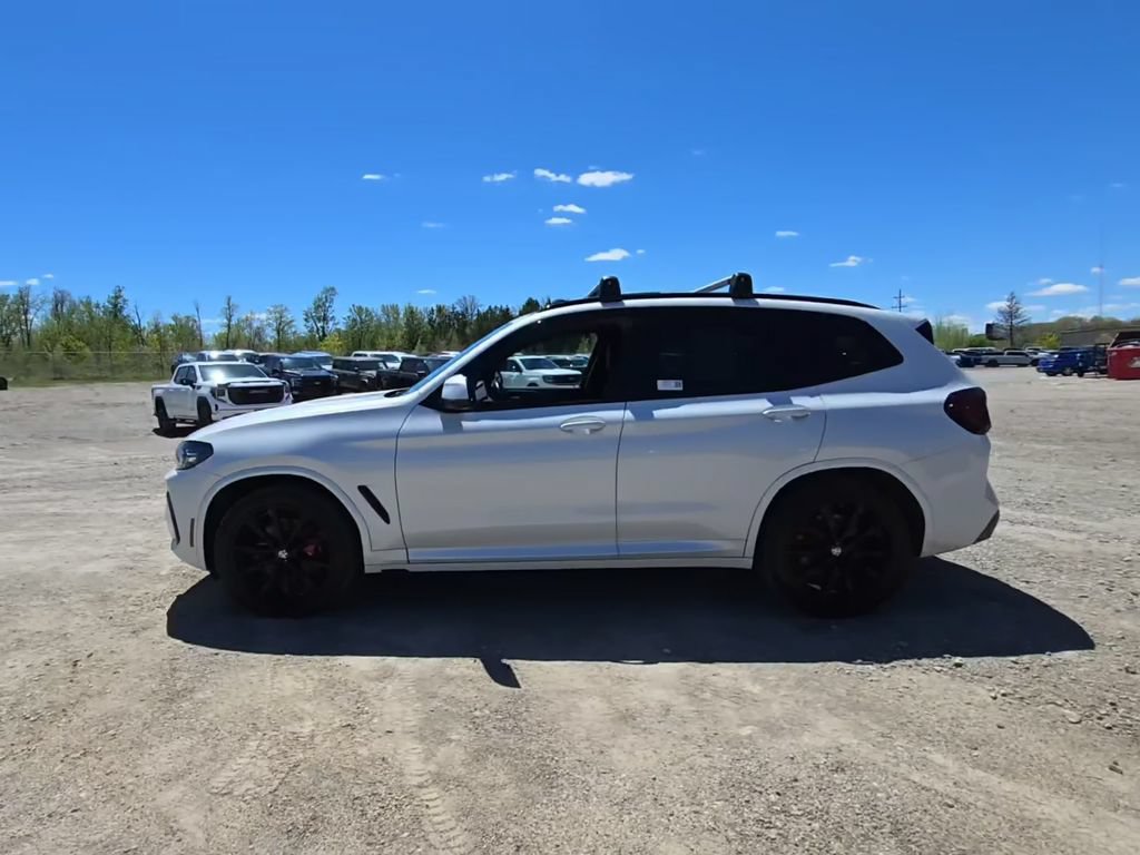 Used 2024 BMW X3 xDrive30i AWD/4WD image 2