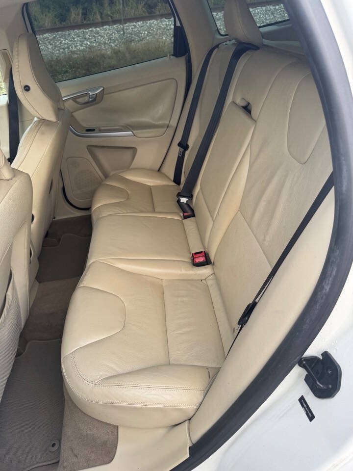 Used 2010 Volvo XC60 3.2 FWD image 18