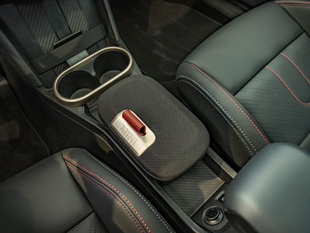 Certified 2025 MINI Cooper S FWD image 28