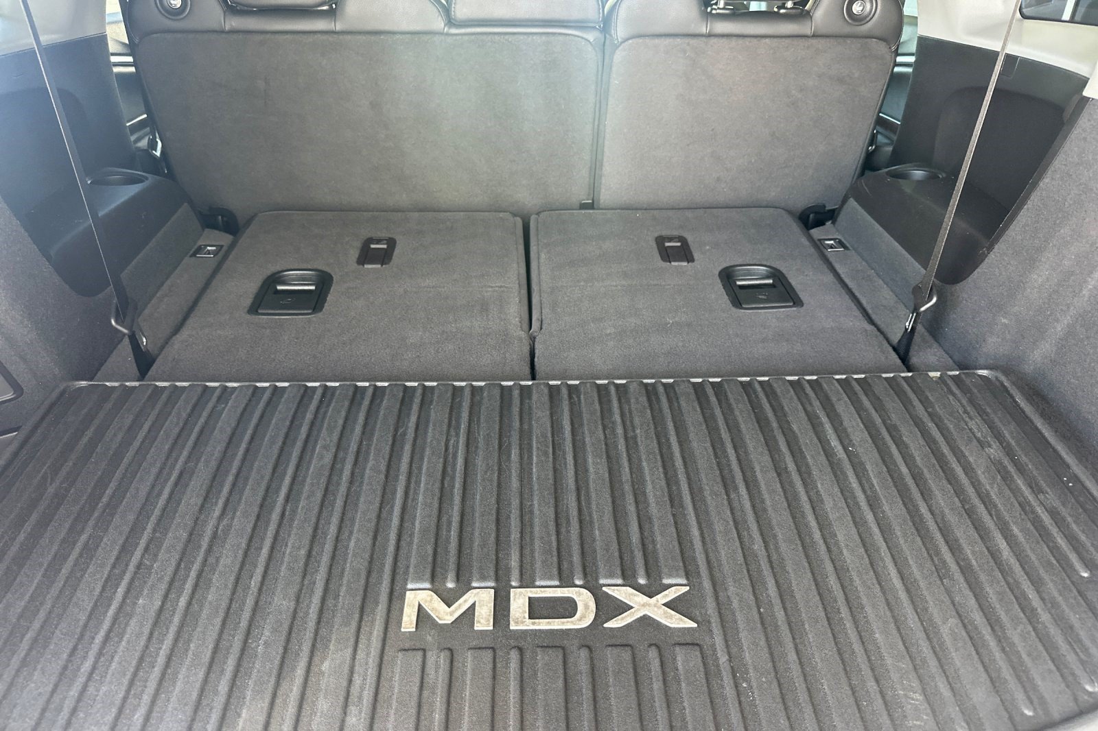Used 2020 Acura MDX FWD image 19