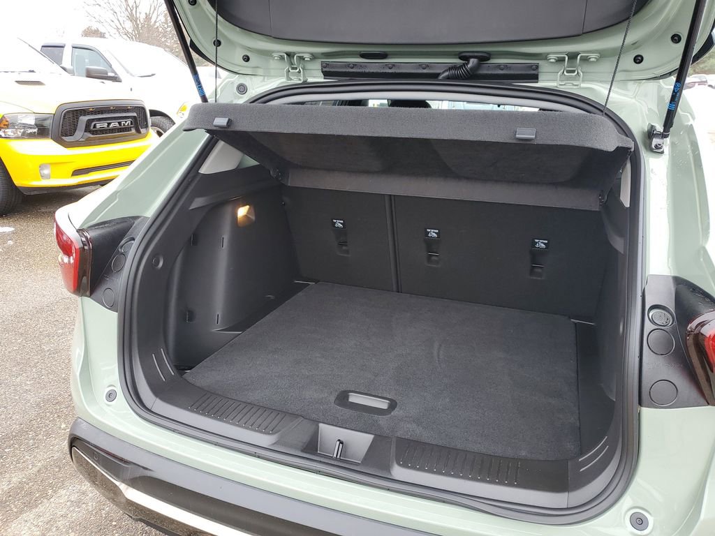 Certified 2025 Chevrolet Trax ACTIV w/ Driver Confidence Package image 34