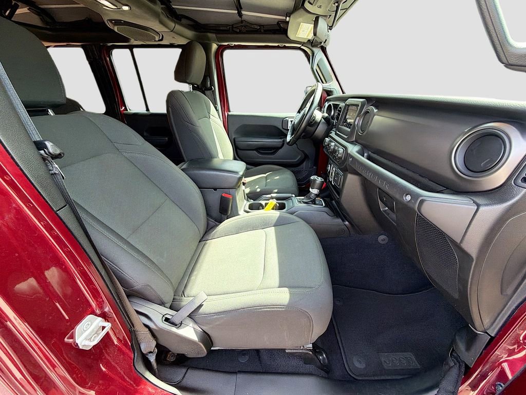 Used 2022 Jeep Wrangler Unlimited Sport image 14