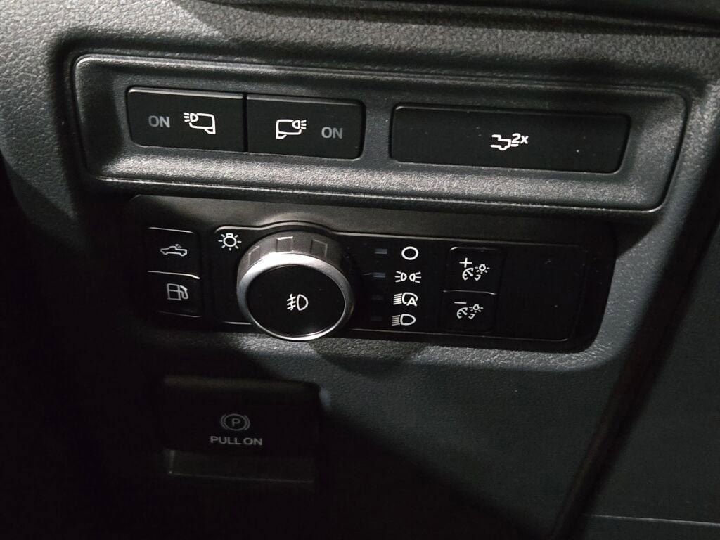 Certified 2023 Ford F150 XLT w/ Equipment Group 302A High image 28