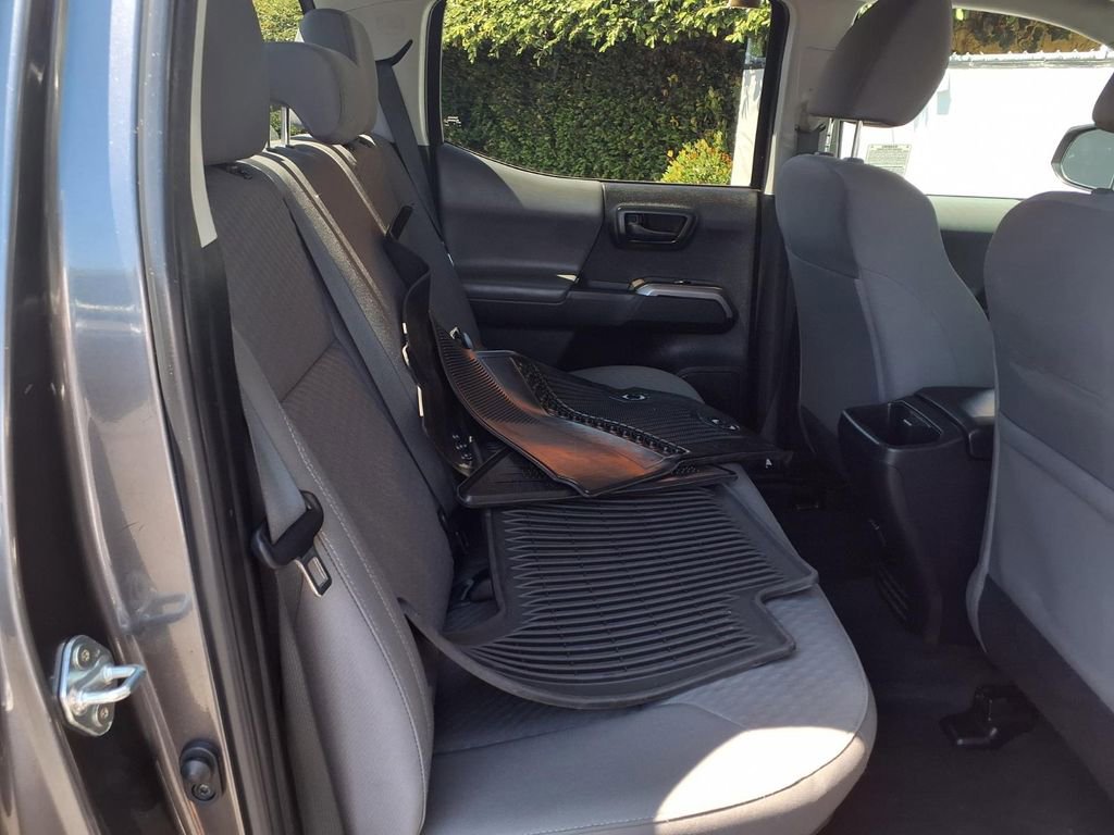 Certified 2023 Toyota Tacoma SR5 w/ Technology Package AWD/4WD image 23