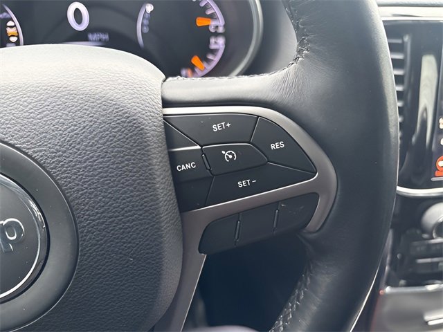 Used 2020 Jeep Grand Cherokee Altitude image 11